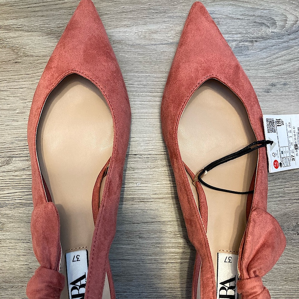 Zara NWT 37 Pink Suede Kitten Heel Slingback